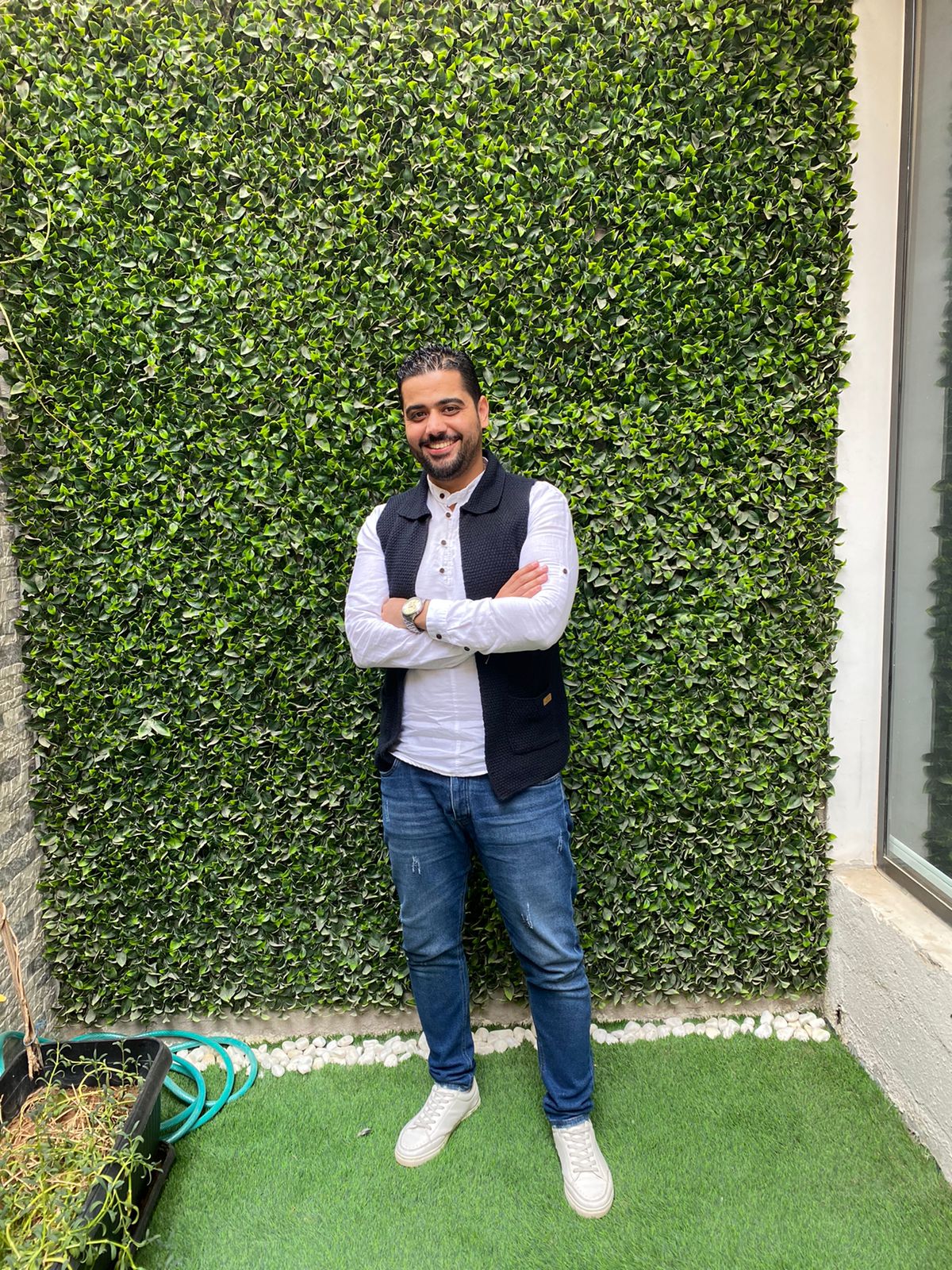Ashraf Sharaf_kMpDL