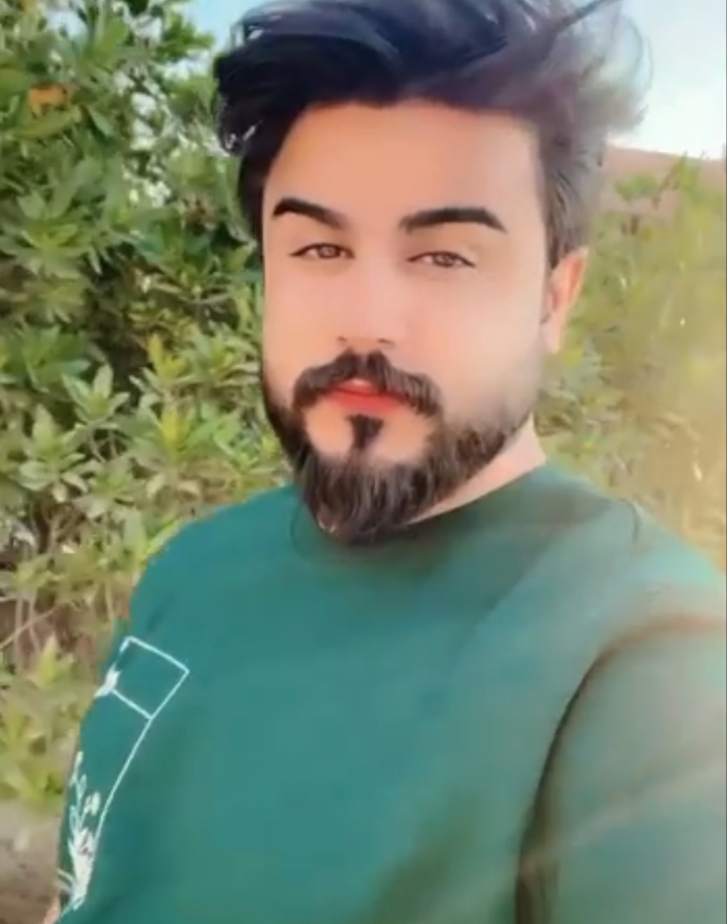 Adahsh Gsheus_80ZtD